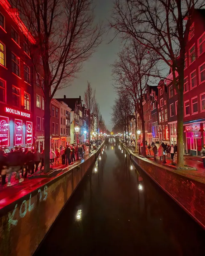 The Nine Streets