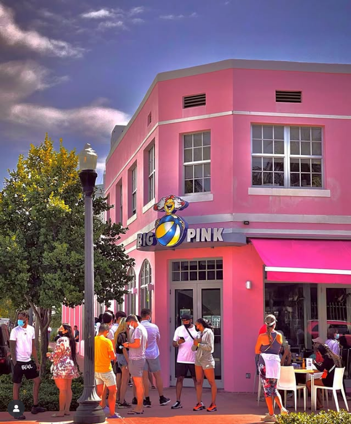 Breakfast at Big Pink, Miami